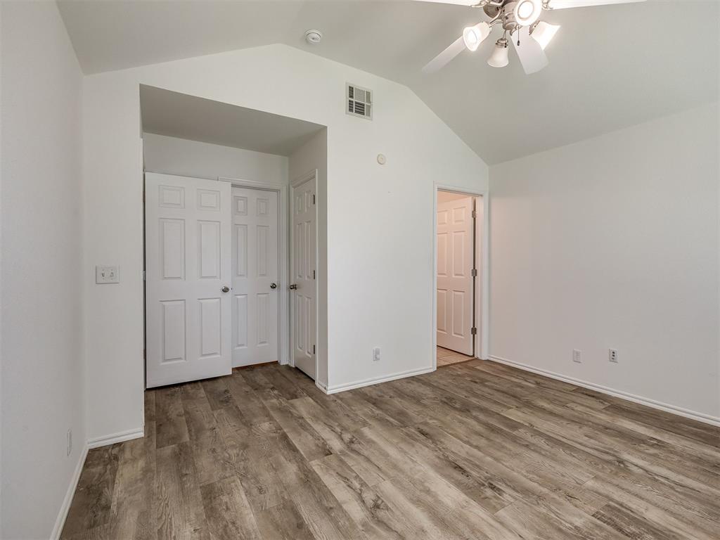 521 Apache Gate Drive Property Photo 19