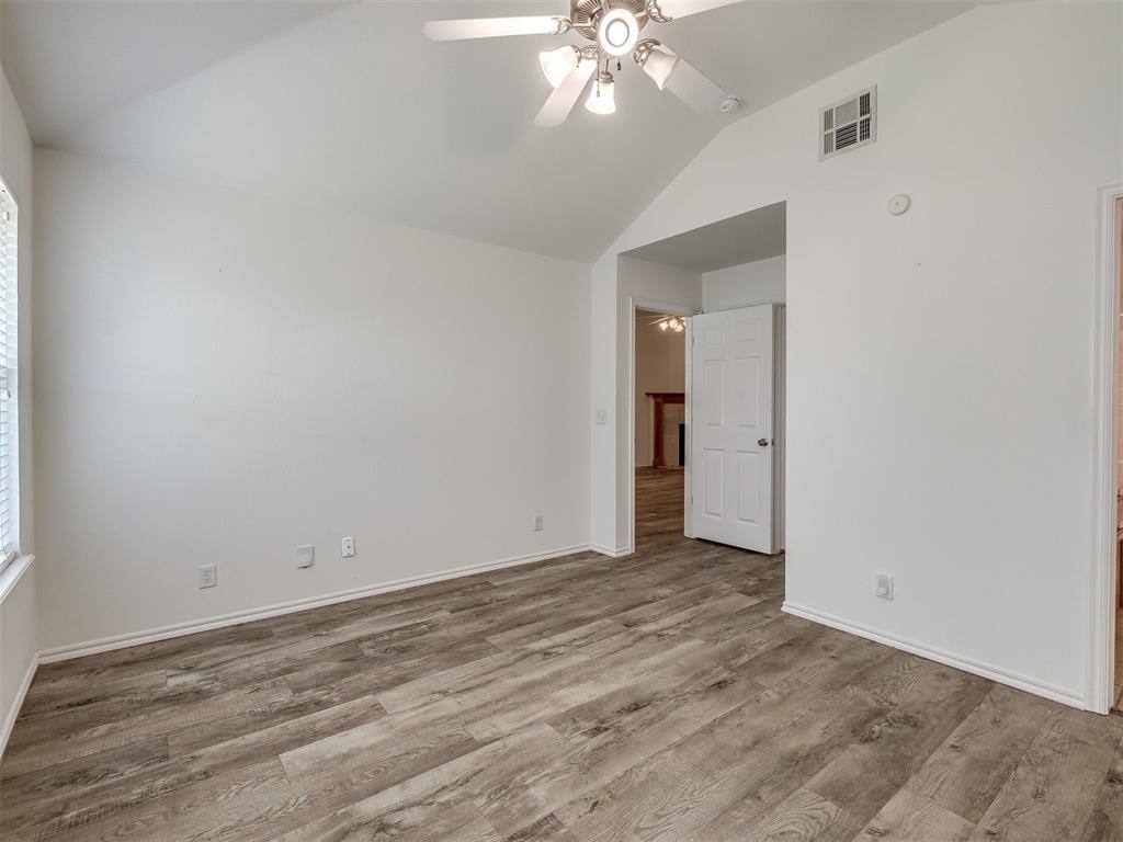 521 Apache Gate Drive Property Photo 20