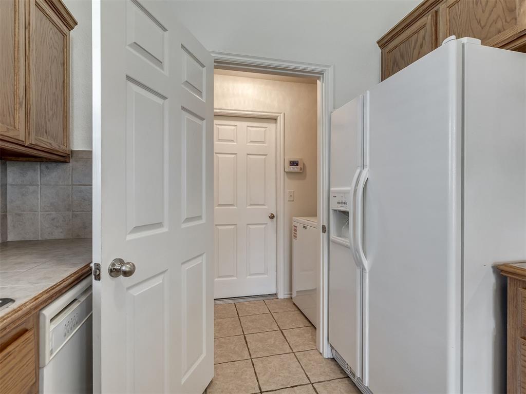 521 Apache Gate Drive Property Photo 34