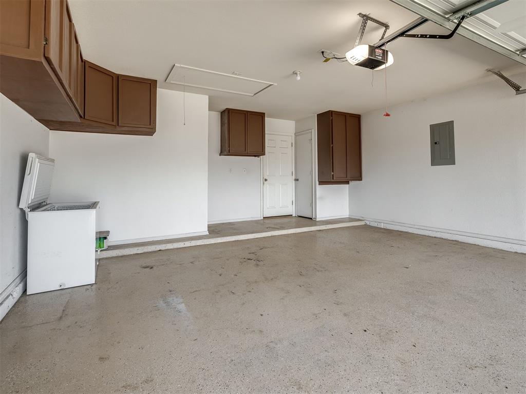 521 Apache Gate Drive Property Photo 37
