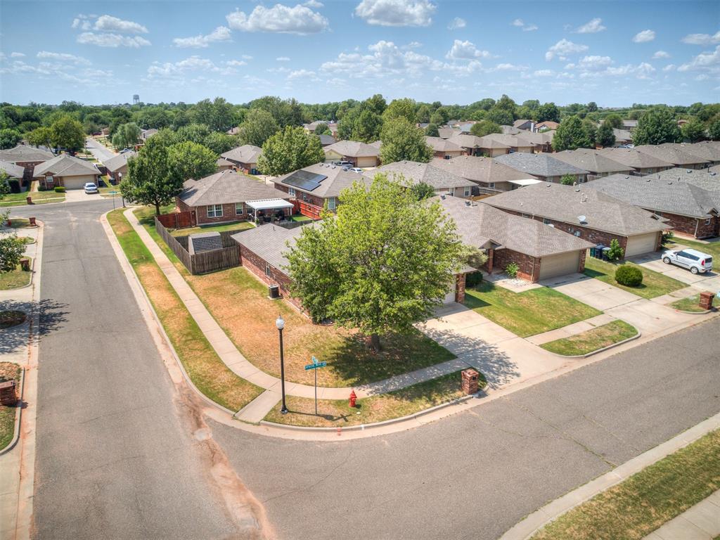 521 Apache Gate Drive Property Photo 46