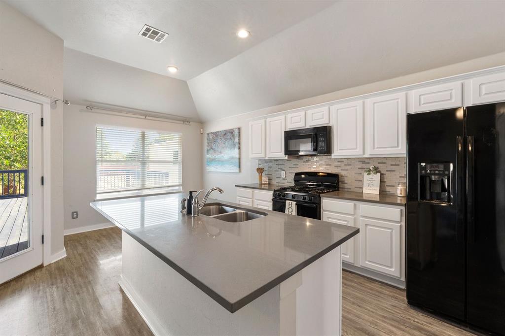 1430 Lakeview Drive Property Photo 13