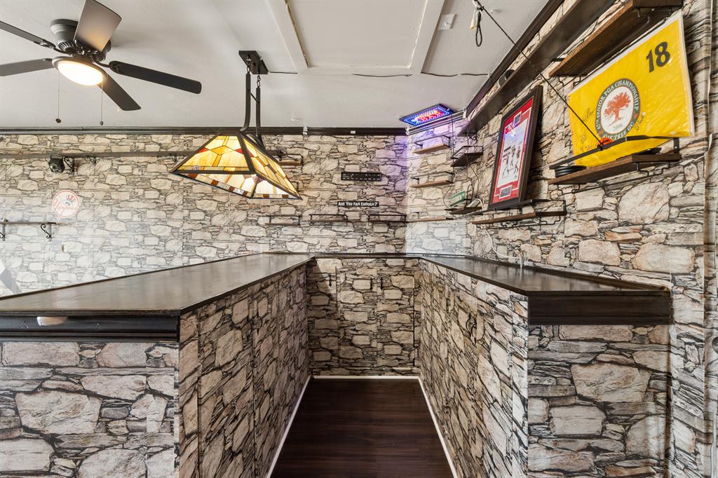1430 Lakeview Drive Property Photo 16