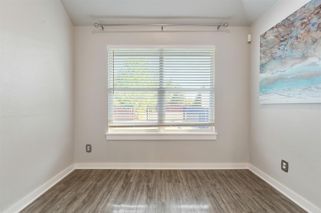 1430 Lakeview Drive Property Photo 16
