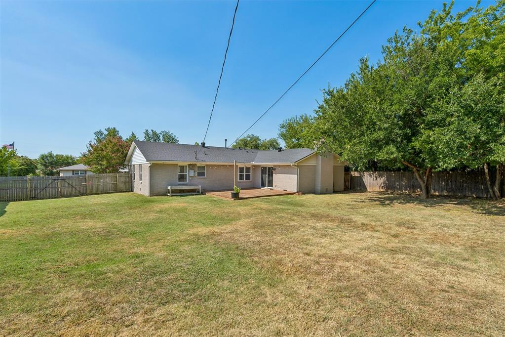 409 W Douglas Drive Property Photo 44