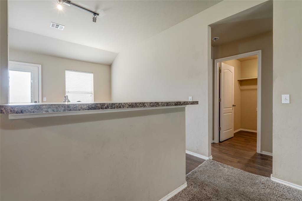 2900 Sunberry Way Property Photo 11