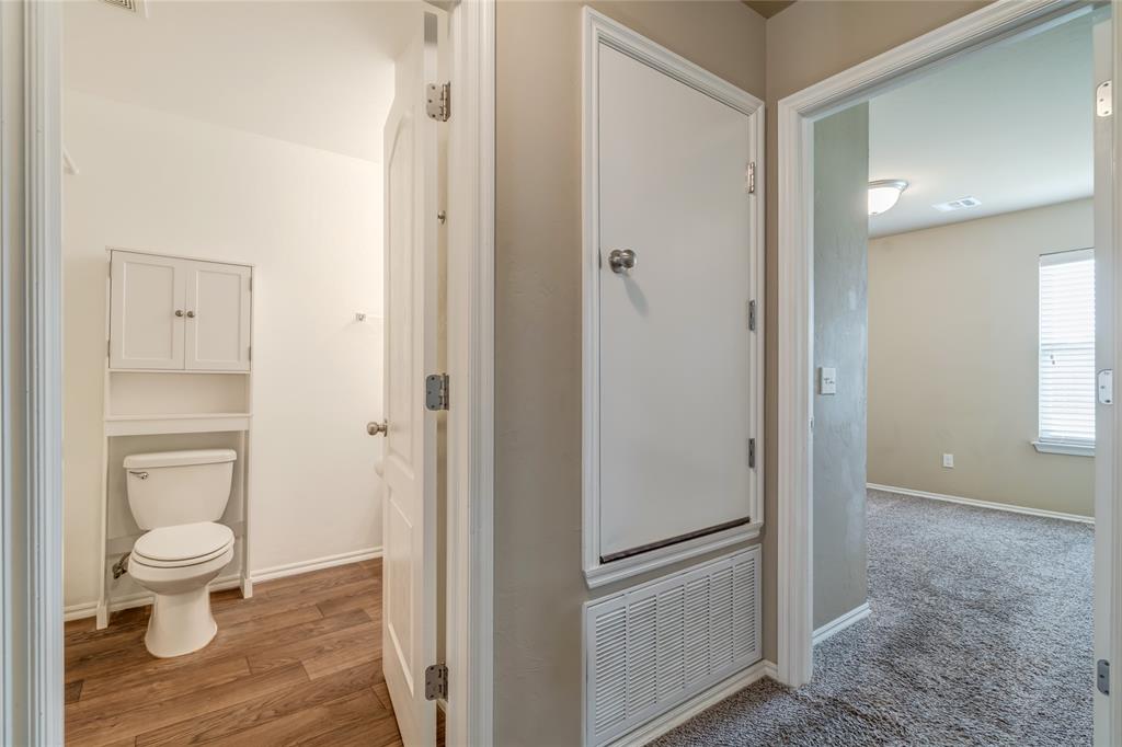 2900 Sunberry Way Property Photo 20