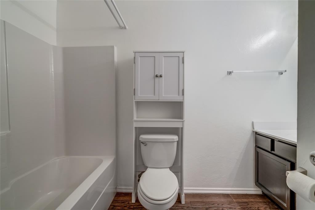2900 Sunberry Way Property Photo 21