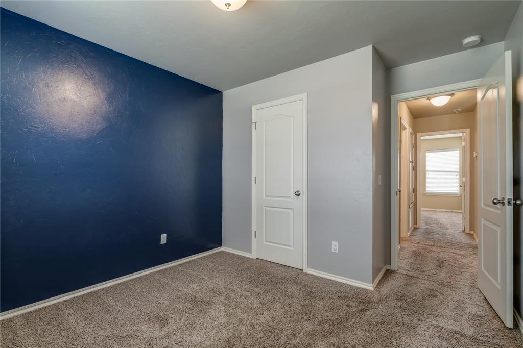 2900 Sunberry Way Property Photo 25
