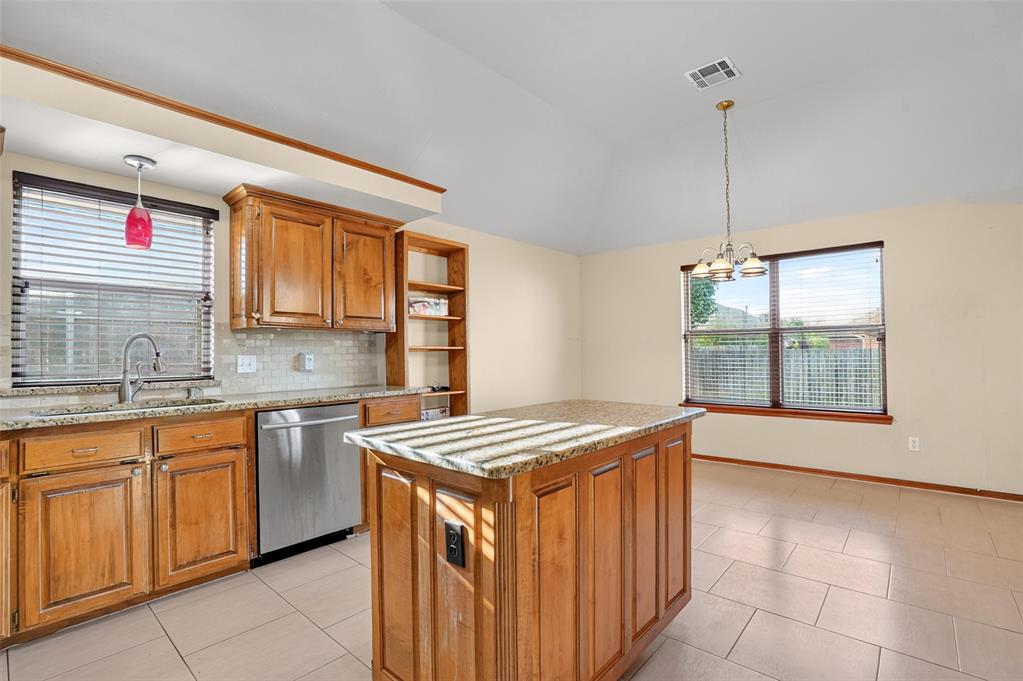 1717 Hemingway Drive Property Photo 21