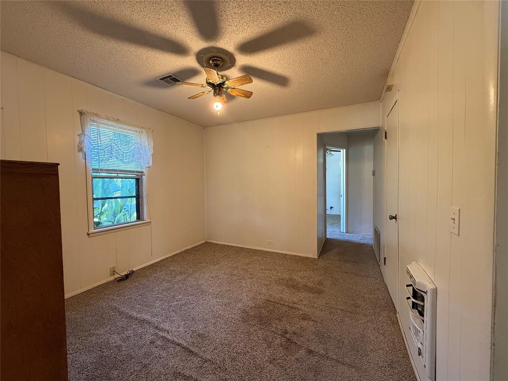 1010 W 5th Street Property Photo 5