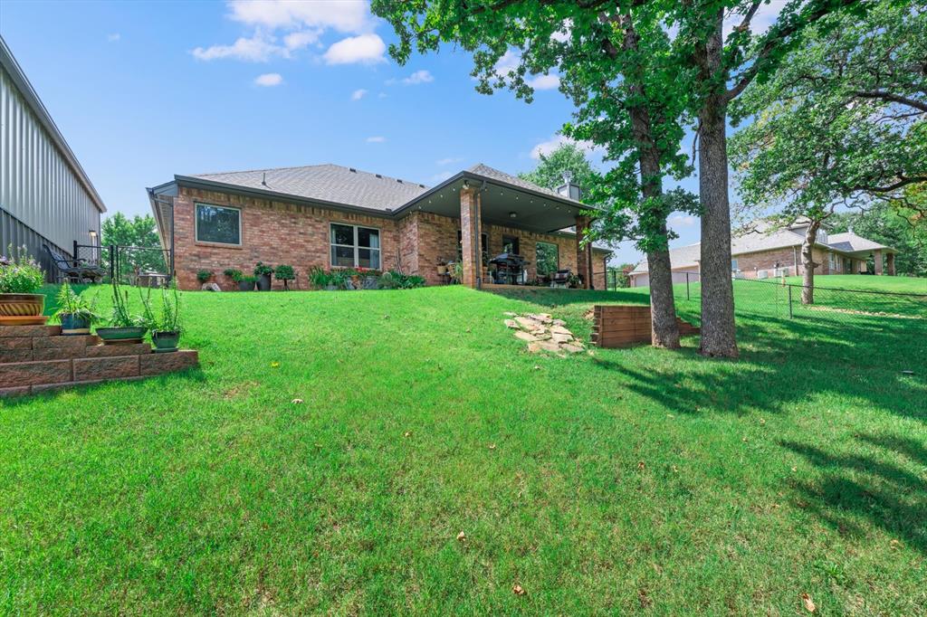 14220 Red Oak Drive Property Photo 46