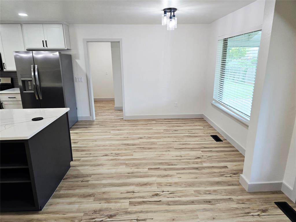 11905 Camelot Place Property Photo 8