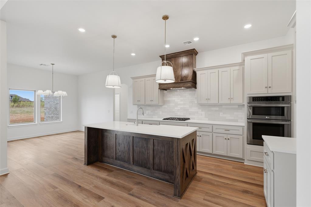 9027 Avington Way Property Photo 10