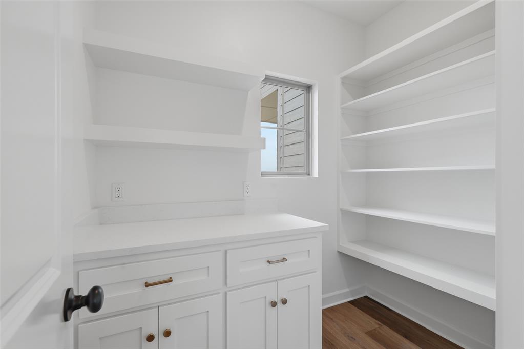 9027 Avington Way Property Photo 15