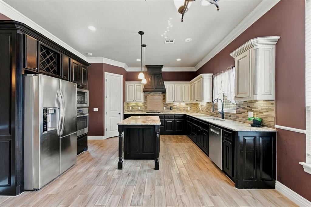5908 Nw 157th Street Property Photo 11