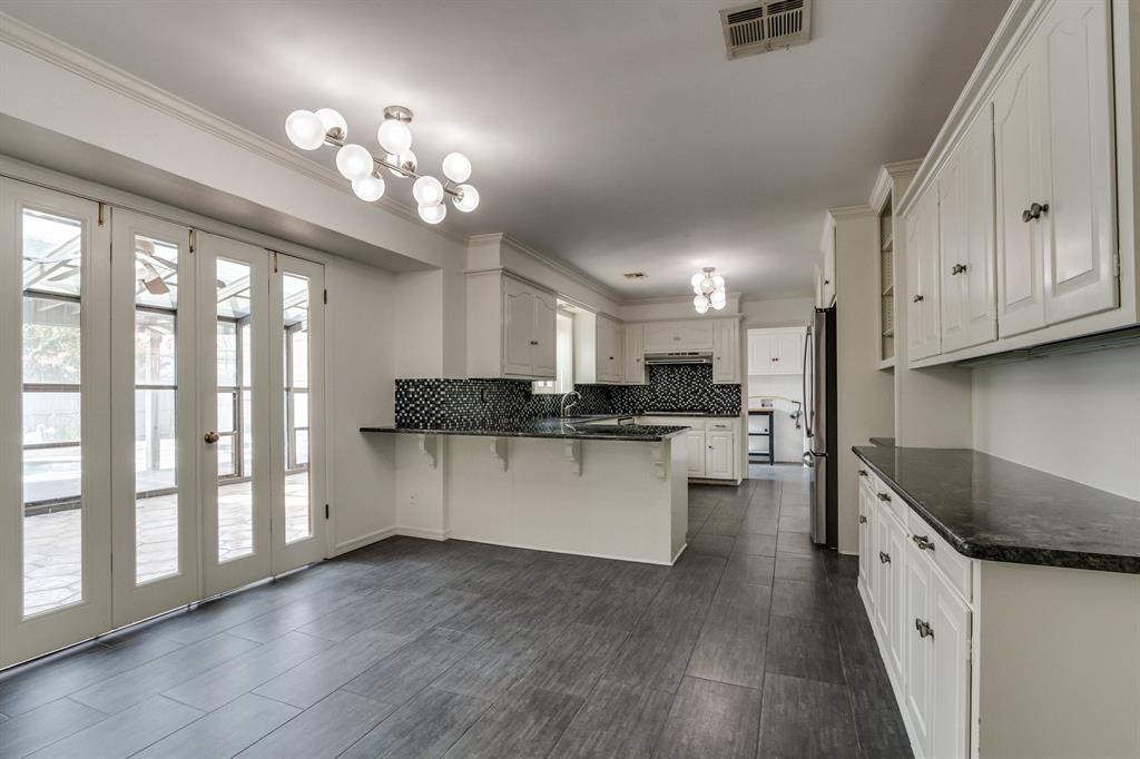 2924 Cornwall Place Property Photo 14