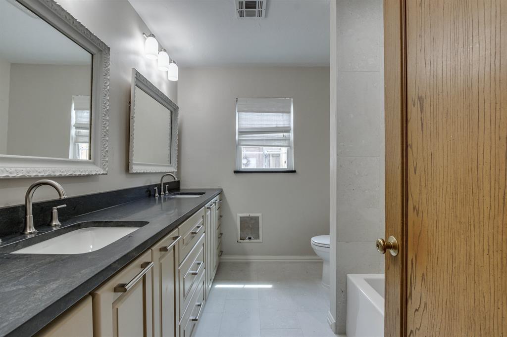 2924 Cornwall Place Property Photo 40
