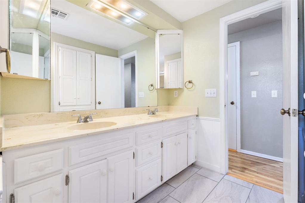 6317 N College Street Property Photo 21