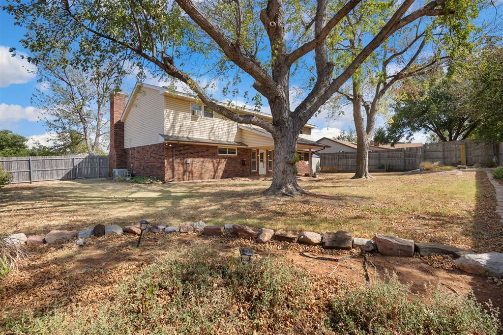 6317 N College Street Property Photo 24