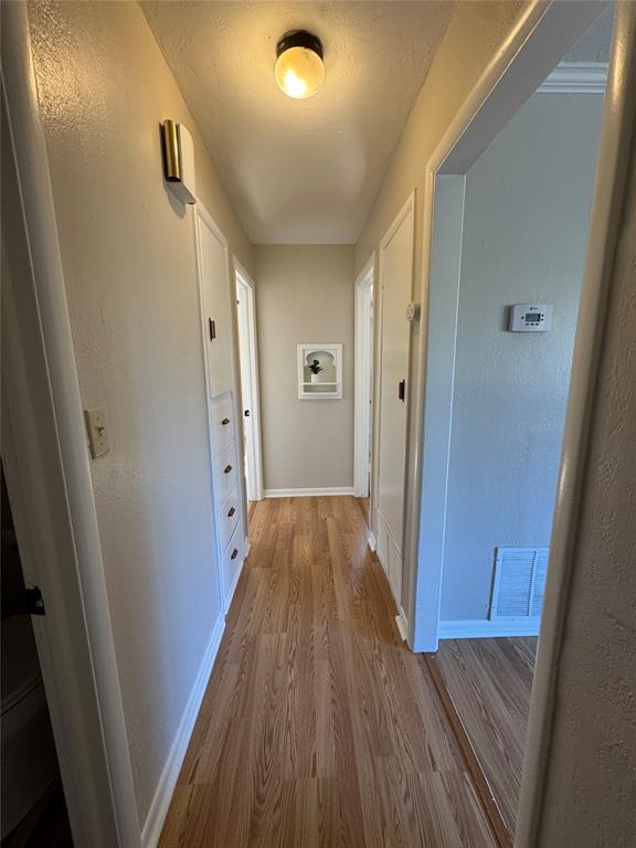 600 S Paul Street Property Photo 19