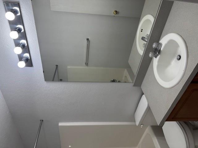 2412 Waterleaf Drive Property Photo 15