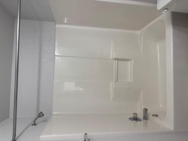 2412 Waterleaf Drive Property Photo 16