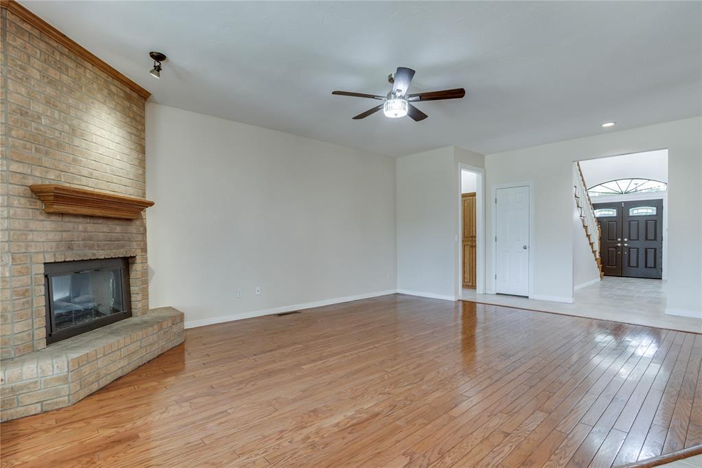 1244156 Property Photo 11