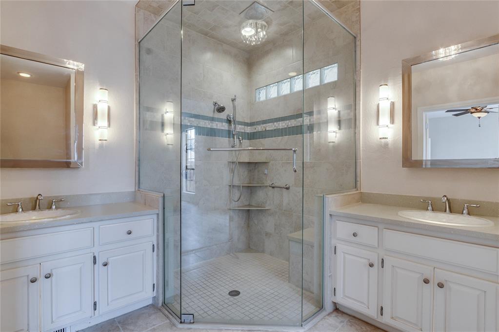 1244156 Property Photo 23