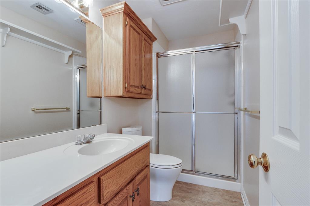 1244156 Property Photo 35