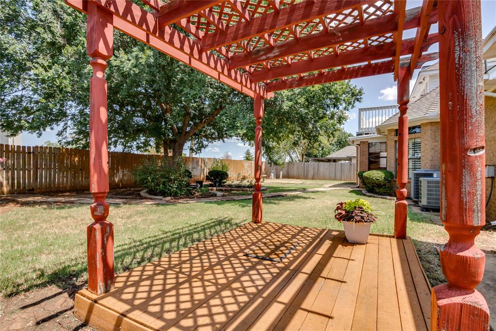 1244156 Property Photo 38