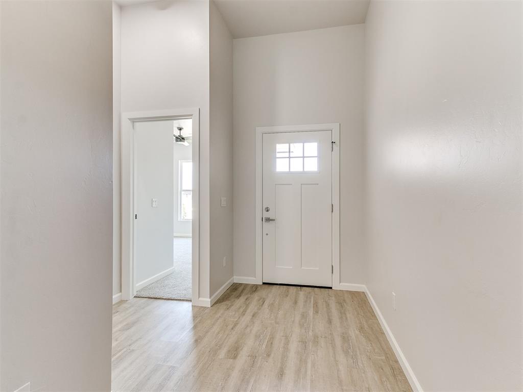 7236 Nw 152nd Street Property Photo 2