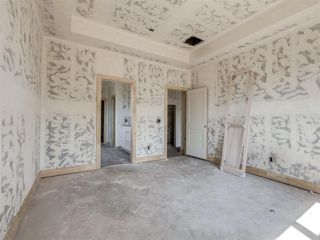 16100 Segovia Drive Property Photo 17