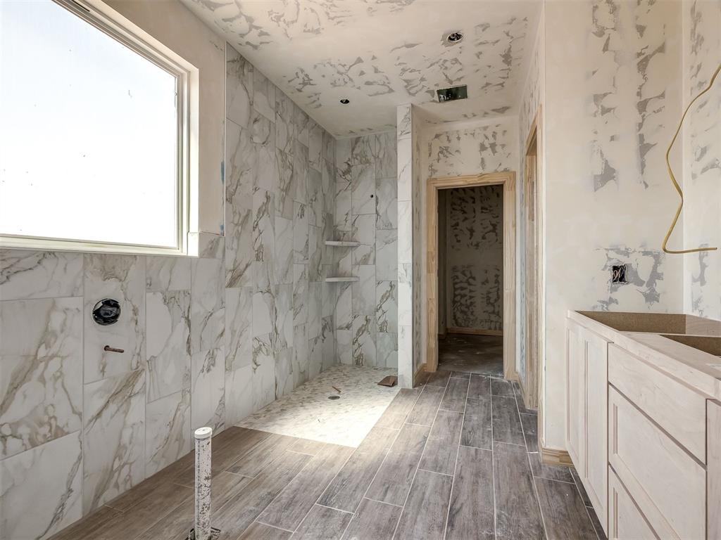 16100 Segovia Drive Property Photo 20