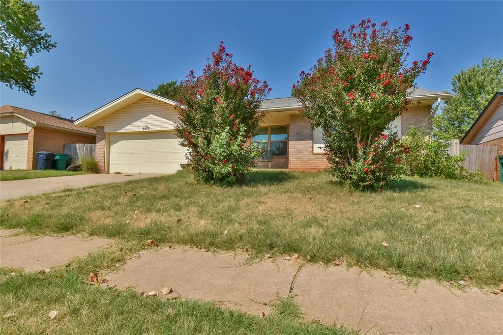 4617 Royal Oak Drive Property Photo 2
