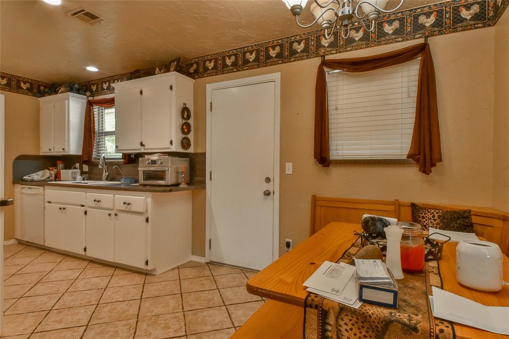 4617 Royal Oak Drive Property Photo 9