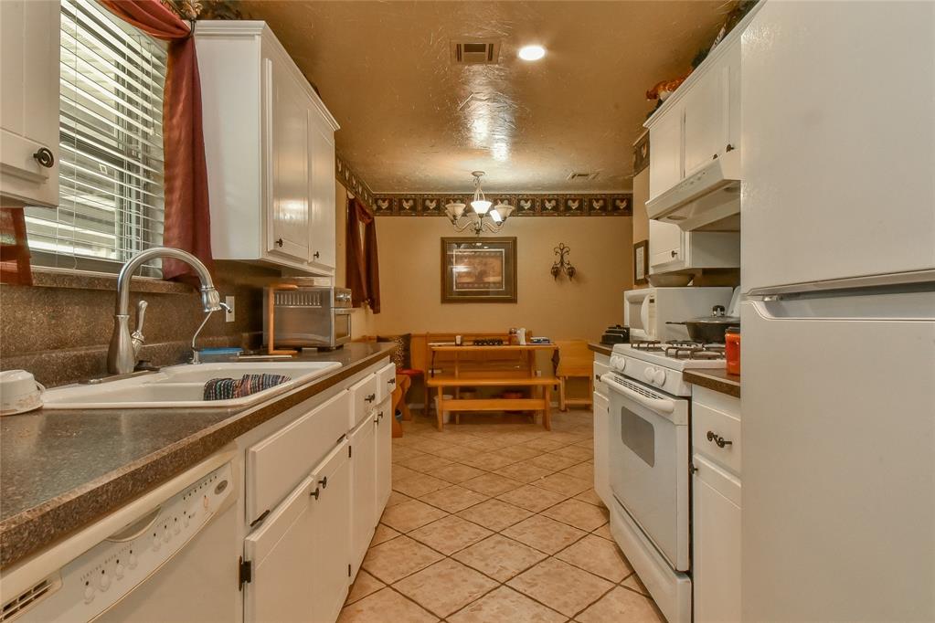 4617 Royal Oak Drive Property Photo 11