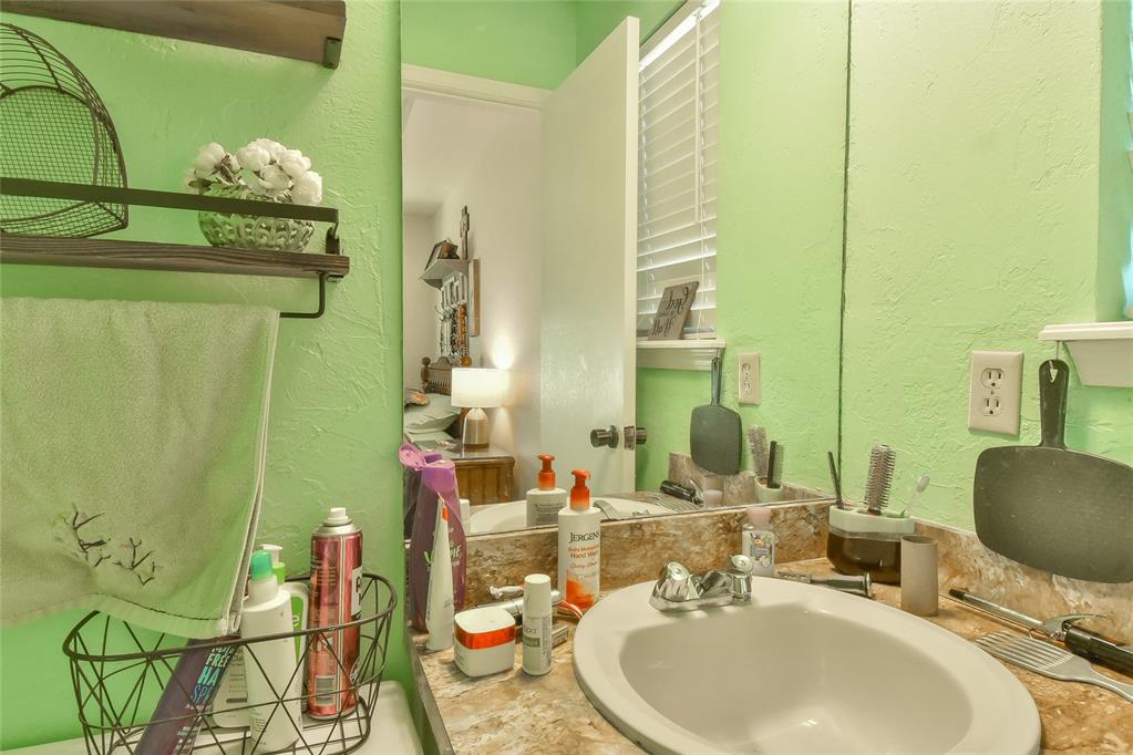 4617 Royal Oak Drive Property Photo 18
