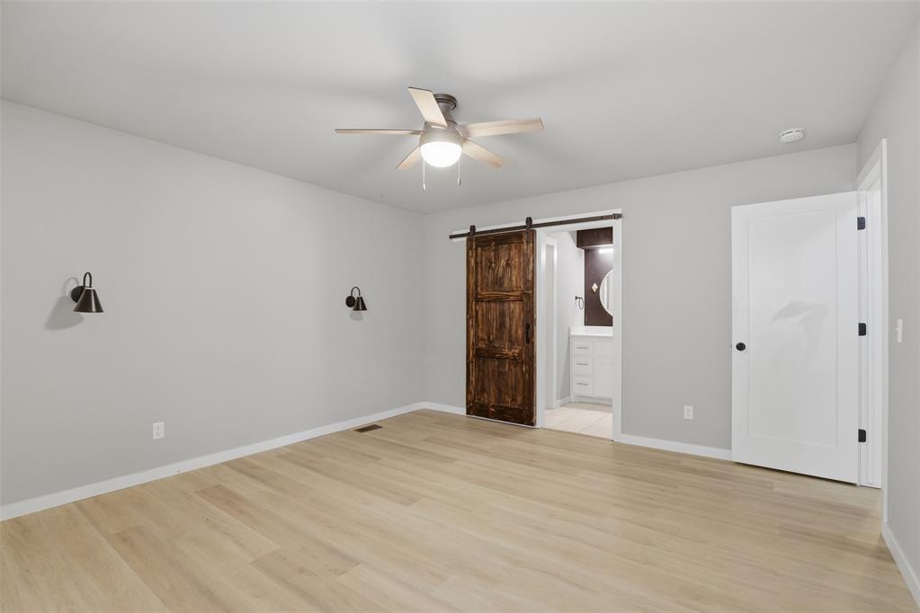 312 W Blueridge Drive Property Photo 23