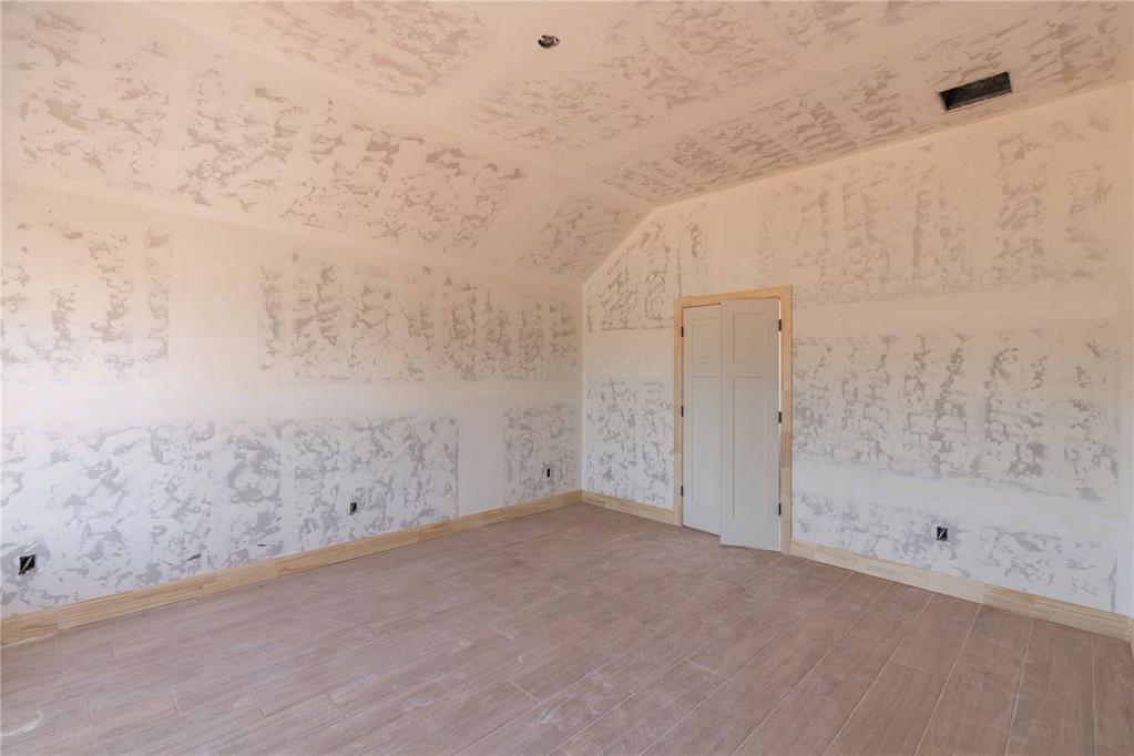 9313 Sw 39th Street Property Photo 7