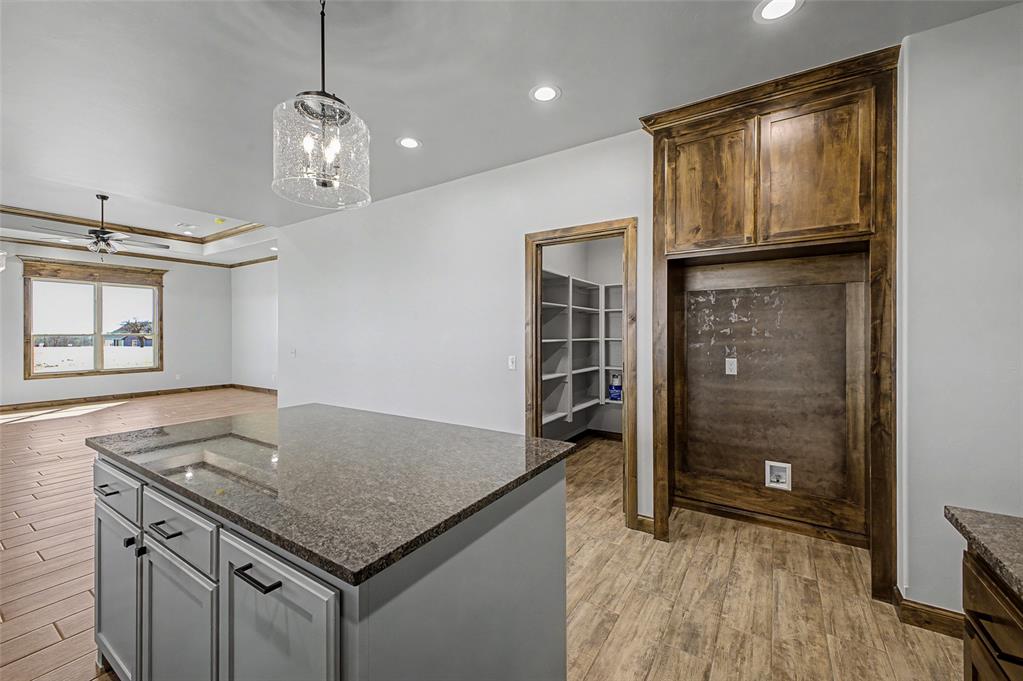1185 Wolf Creek Drive Property Photo 10