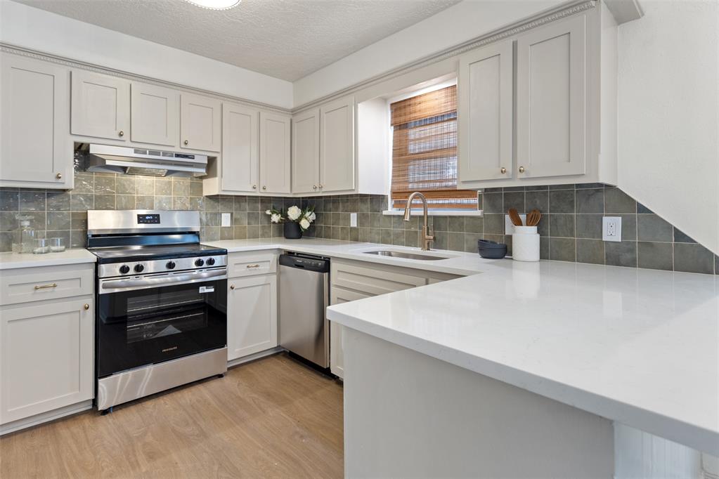 1605 Cinderella Avenue Property Photo 11