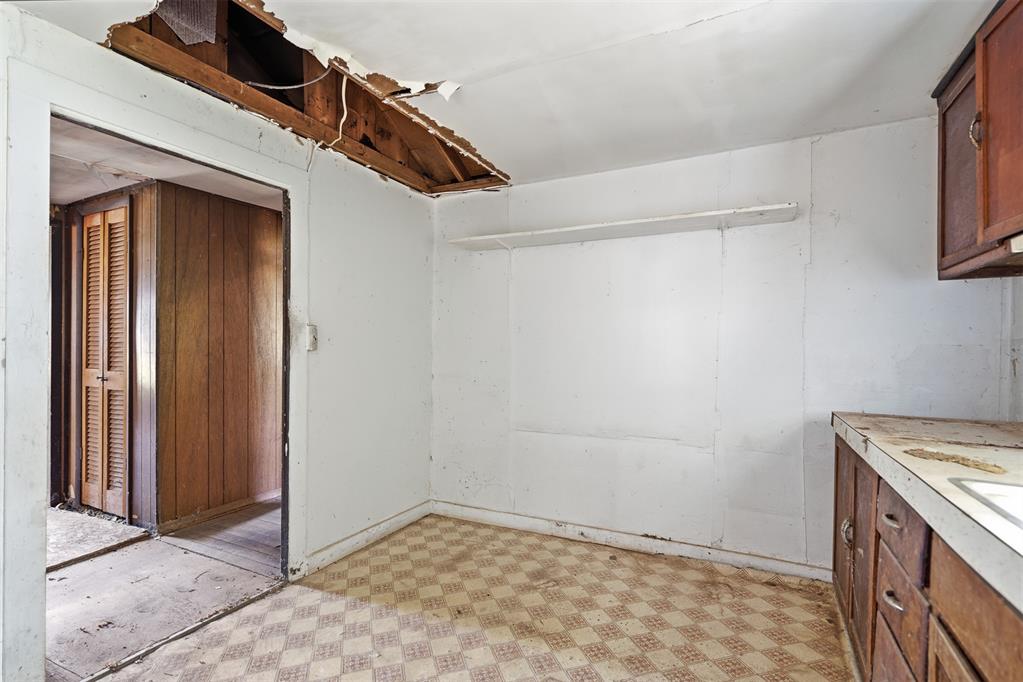 502 E California Street Property Photo 7