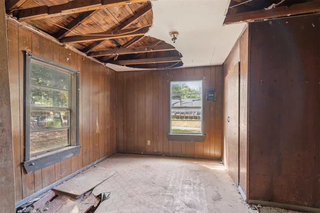 502 E California Street Property Photo 9