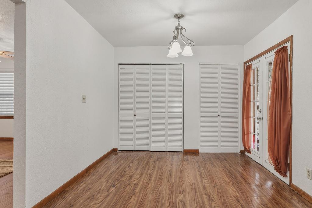4928 S Drexel Avenue Property Photo 12