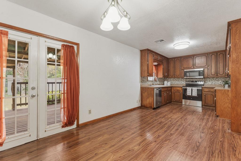 4928 S Drexel Avenue Property Photo 13