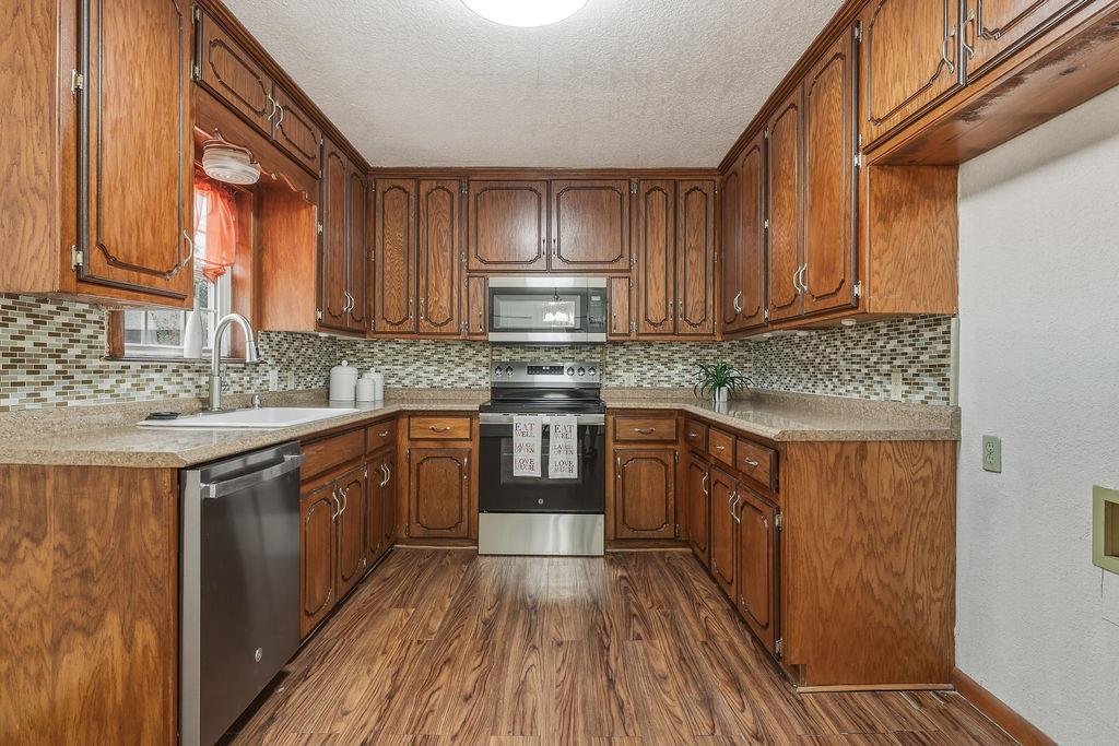 4928 S Drexel Avenue Property Photo 15