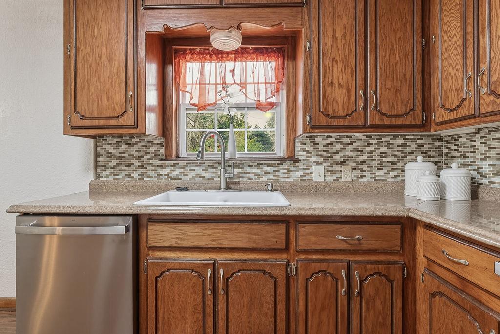 4928 S Drexel Avenue Property Photo 19