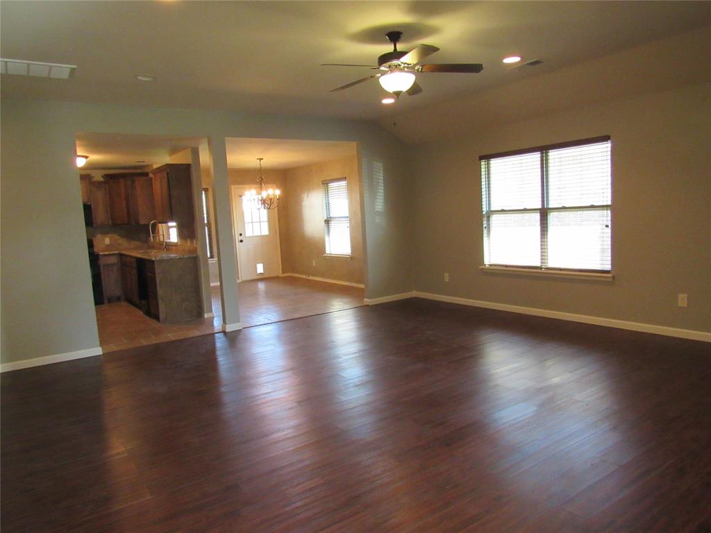 17516 Black Hawk Drive Property Photo 5