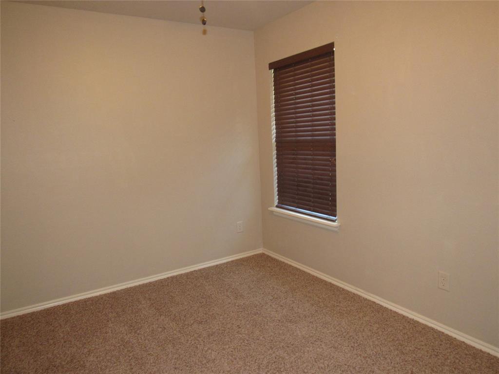 17516 Black Hawk Drive Property Photo 17
